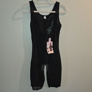 Sleek Black Shapewear Bodysuit